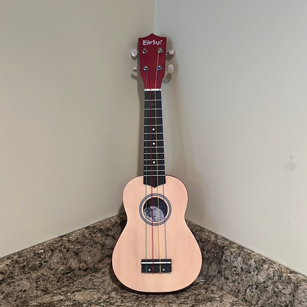 Everjoys beginner Hawaiian ukulele